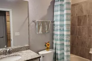 16006 Mistflower Dr, Alva, FL 33920 - Photo 4