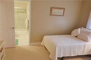 5688 Arvine Cir, Fort Myers, FL 33919 - Photo 16