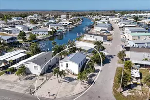 2831 York Rd, Saint James City, FL 33956 - Photo 8