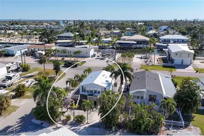 2831 York Rd, Saint James City, FL 33956 - Photo 12