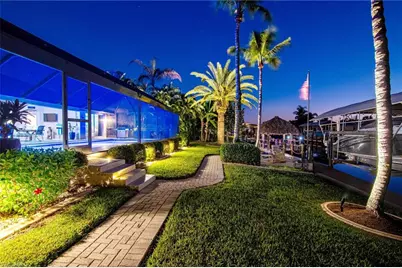 4934 SW 2nd Pl, Cape Coral, FL 33914 - Photo 10