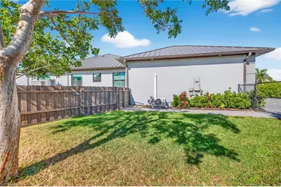 3900 Gulfstream Pkwy, Cape Coral, FL 33993 - Photo 38