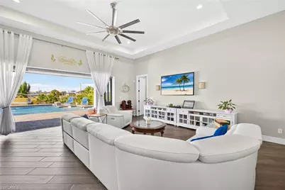 3900 Gulfstream Pkwy, Cape Coral, FL 33993 - Photo 6