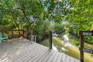 561 Periwinkle Way, Sanibel, FL 33957 - Photo 32