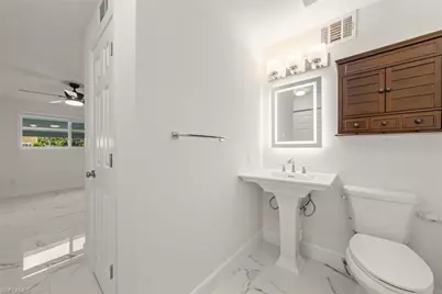 561 Periwinkle Way #E4, Sanibel, FL 33957 - Photo 22