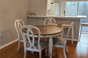 3269 Amanda Ln, Naples, FL 34109 - Photo 6