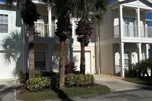 3269 Amanda Ln, Naples, FL 34109 - Photo 2