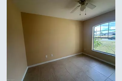 2125 NE 9th Ave, Cape Coral, FL 33909 - Photo 20