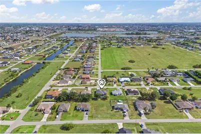 927 NW 12th Ter, Cape Coral, FL 33993 - Photo 34