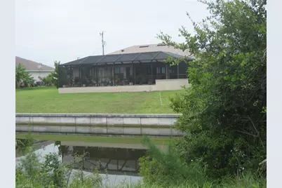 1717 NW 21st Pl, Cape Coral, FL 33993 - Photo 2