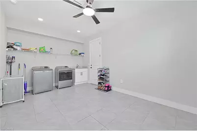 1308 SW 4th Ln, Cape Coral, FL 33991 - Photo 28