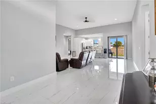 1209 NE 7th Ave, Cape Coral, FL 33909 - Photo 8