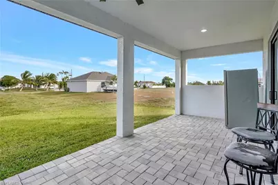 1209 NE 7th Ave, Cape Coral, FL 33909 - Photo 32
