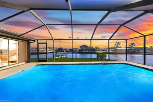101 SW 50th St, Cape Coral, FL 33914 - Photo 8