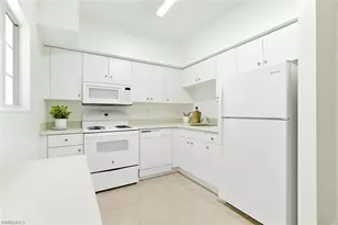 8423 Bernwood Cove Loop, Fort Myers, FL 33966 - Photo 8