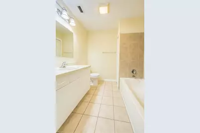 4903 York St #202, Cape Coral, FL 33904 - Photo 10