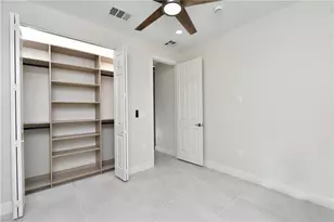 907 SW 15th Pl, Cape Coral, FL 33991 - Photo 26