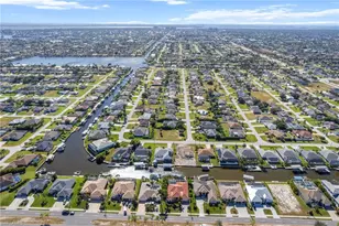 1314 Mohawk Pkwy, Cape Coral, FL 33914 - Photo 2