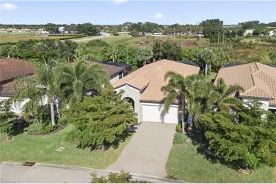 11767 Timbermarsh Ct, Fort Myers, FL 33913 - Photo 4