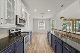 13483 Little Gem Cir, Fort Myers, FL 33913 - Photo 8