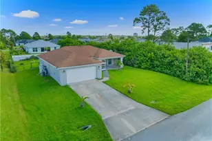 2910 65th St W, Lehigh Acres, FL 33971 - Photo 2