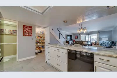 1102 SE 39th Ter #101, Cape Coral, FL 33904 - Photo 6