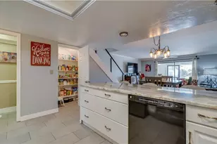 1102 SE 39th Terrace, Cape Coral, FL 33904 - Photo 6