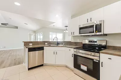 714 Knox Ave S, Lehigh Acres, FL 33974 - Photo 8