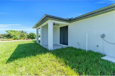 1112 Eisenhower Blvd, Lehigh Acres, FL 33974 - Photo 28