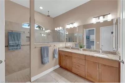 2604 SW 26th Ter, Cape Coral, FL 33914 - Photo 18