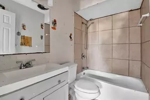 1770 N Markley Ct, Fort Myers, FL 33916 - Photo 16