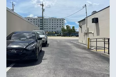 820 Cape Coral Pkwy E, Cape Coral, FL 33904 - Photo 10