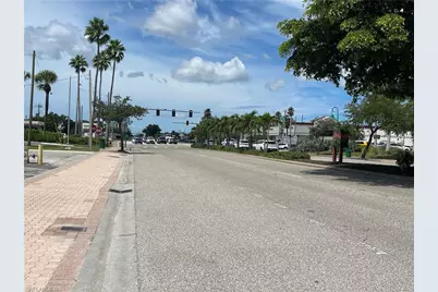 820 Cape Coral Pkwy E, Cape Coral, FL 33904 - Photo 12