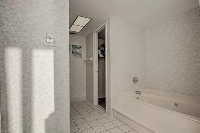 17080 Harbour Point Dr #1116, Fort Myers, FL 33908 - Photo 22