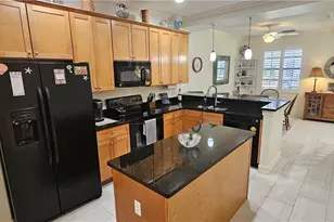 9085 Chula Vista St, Naples, FL 34113 - Photo 12