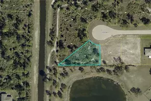 904 Gleason St, Lehigh Acres, FL 33974 - Photo 1