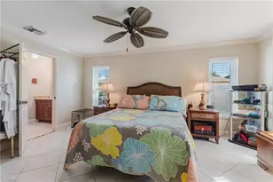 928 SE 21st Pl, Cape Coral, FL 33990 - Photo 24