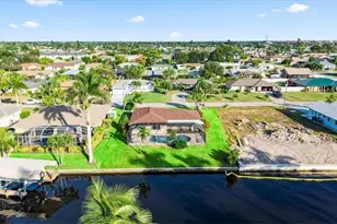 3616 SW 1st Pl, Cape Coral, FL 33914 - Photo 2