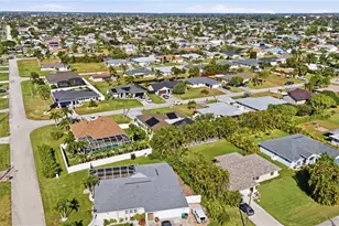 242 SW 46th Terrace, Cape Coral, FL 33914 - Photo 44