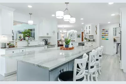 5347 Malibu Ct, Cape Coral, FL 33904 - Photo 10