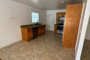 4090 32nd Ave SE, Naples, FL 34117 - Photo 4