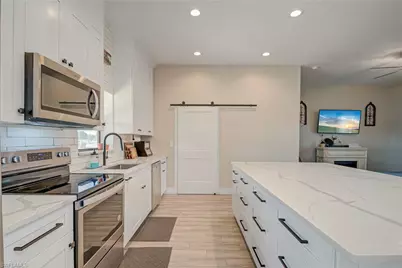 7717 16th Ter, Labelle, FL 33935 - Photo 10