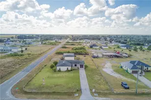 7717 16th Terrace, Labelle, FL 33935 - Photo 2