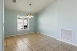 2546 Greendale Pl, Cape Coral, FL 33991 - Photo 16