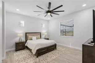 1516 NW 38th Ave, Cape Coral, FL 33993 - Photo 6