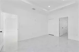 1109 Cumming St E, Lehigh Acres, FL 33974 - Photo 18