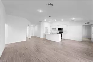 1805 NW 8th Pl, Cape Coral, FL 33993 - Photo 4