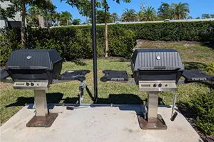 4222 Sonoma Oaks Circle, Naples, FL 34119 - Photo 28