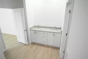 6050 S Moss Cir, Labelle, FL 33935 - Photo 10