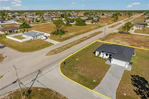 2325 NW 25th Ln, Cape Coral, FL 33993 - Photo 32